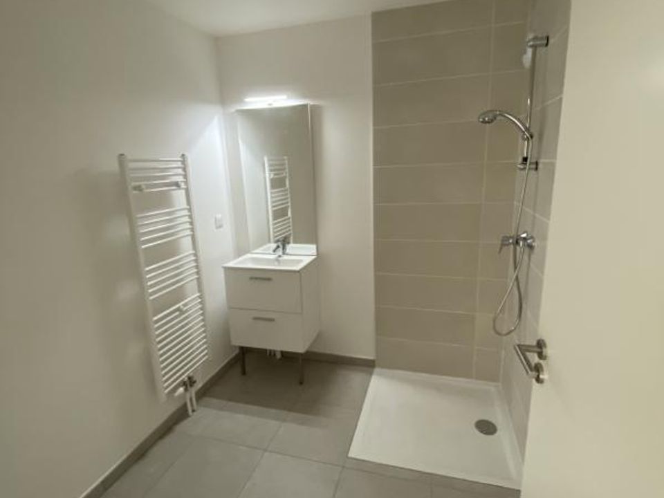 Apartment in Vendeville, Nord - photo 4