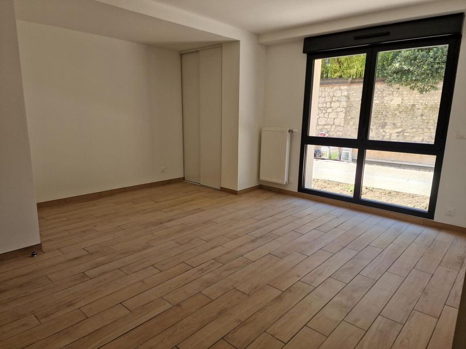 Apartment in Orleans, Loiret - photo 2
