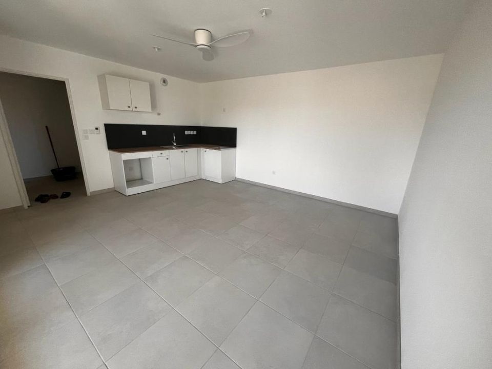 Apartment in Cavaillon, Vaucluse - photo 3