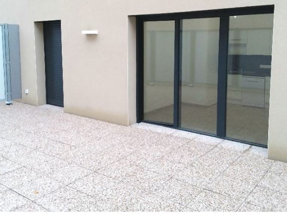 Apartment in Charleville-Mézières, Ardennes - photo 3