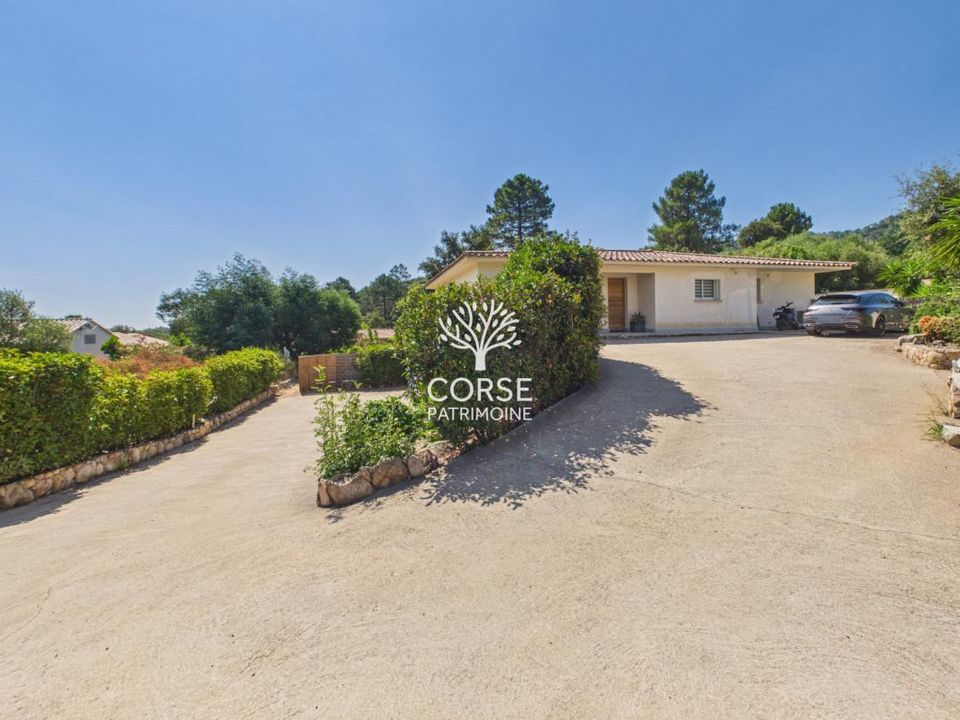 Villa i Ste.-Lucie-de Porto-Vecchio, Corse-du-Sud - foto 2