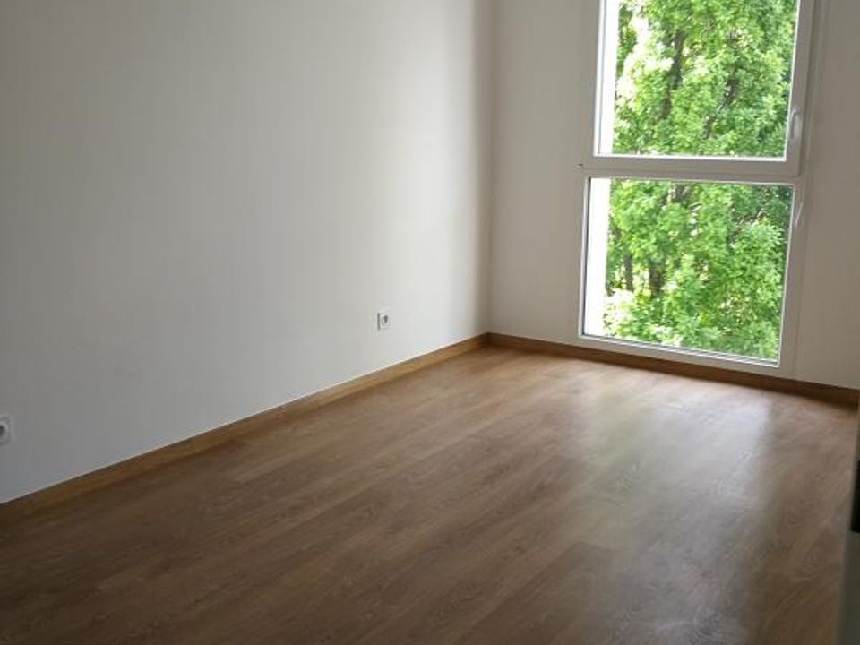 Apartment in Faches-Thumesnil, Nord - photo 2