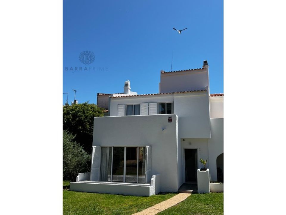 Villa a Quarteira, Faro - foto 1