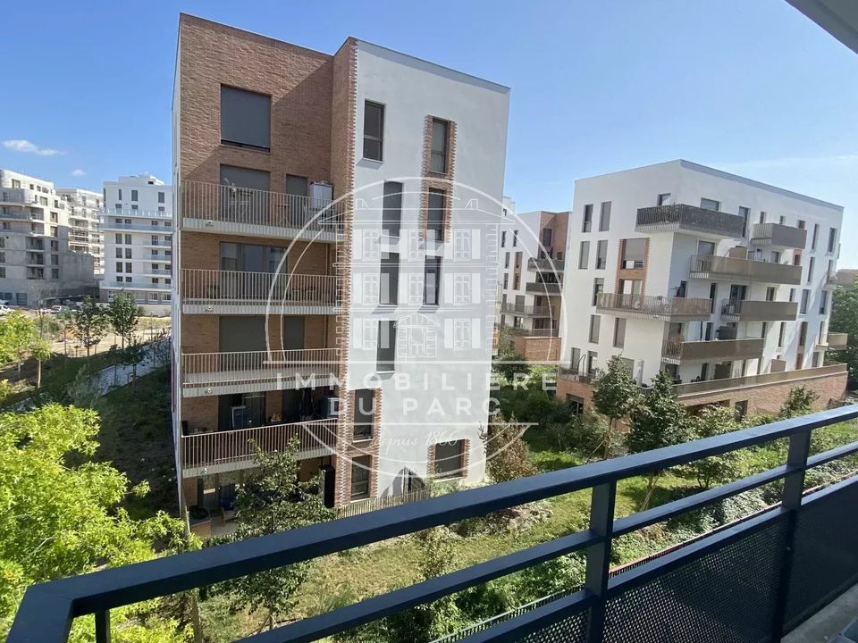 Apartment in Poissy, Yvelines - photo 1