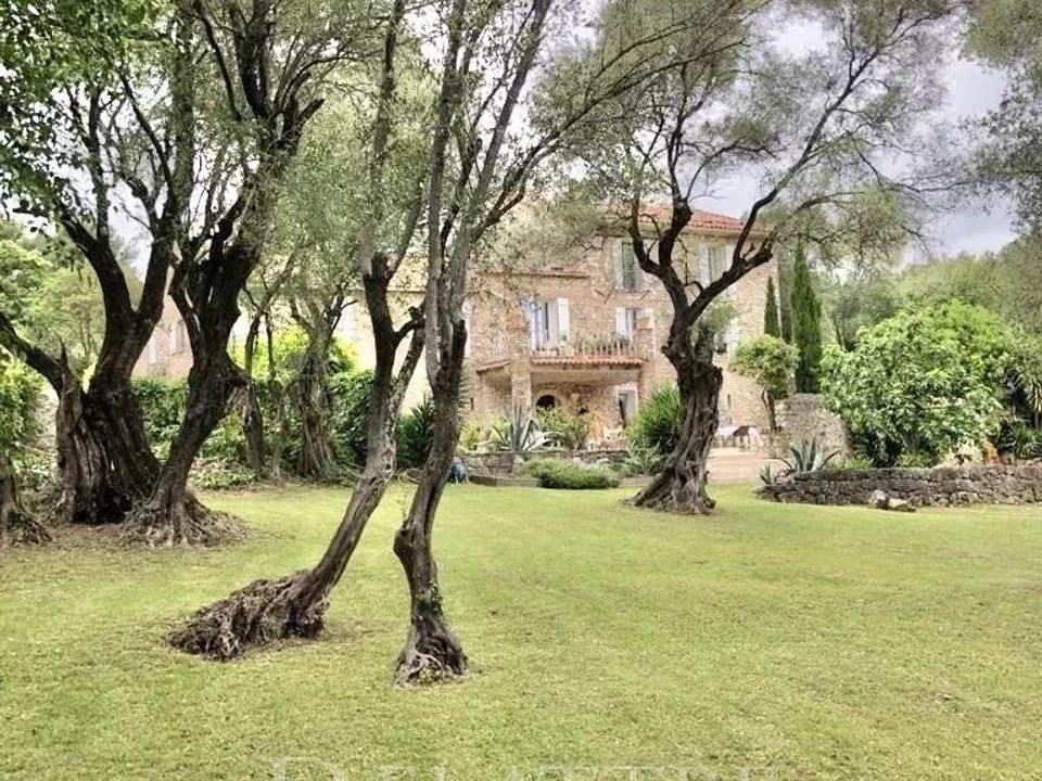 Lejlighed i Roquefort-les-Pins, Alpes-Maritimes - foto 2