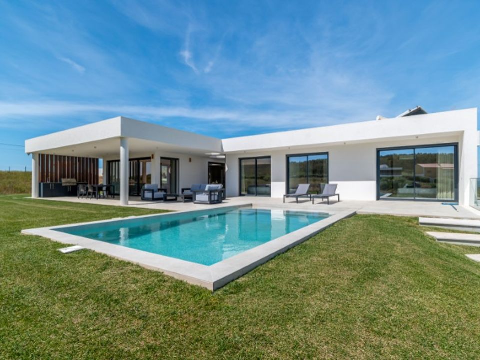 Villa a Santo Onofre e Serra do Bouro, Leiria - foto 1