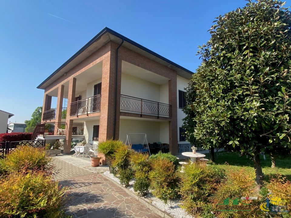 Villa i Fontanellato, Parma - bilde 1
