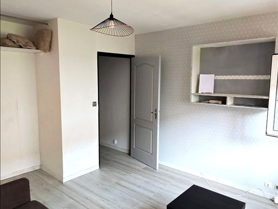 Lejlighed i La Courneuve, Seine-Saint-Denis - foto 3