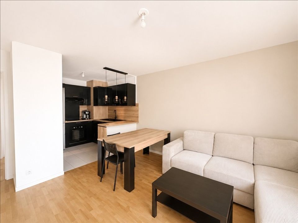 Apartment in Carrières-sous-Poissy, Yvelines - photo 3