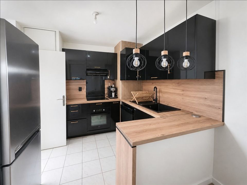 Apartment in Carrières-sous-Poissy, Yvelines - photo 4