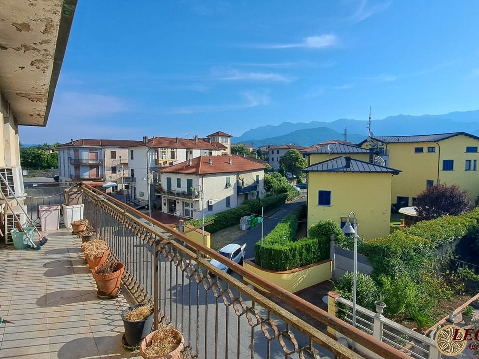 Lejlighed i Villafranca in Lunigiana, Massa and Carrara - foto 2