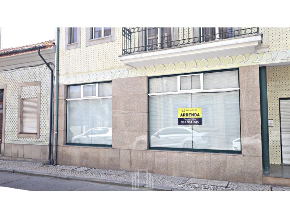 Commercial property in Ovar, Aveiro - photo 1
