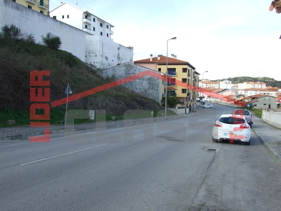 Helårsgrund i Mirandela, Braganca - foto 1
