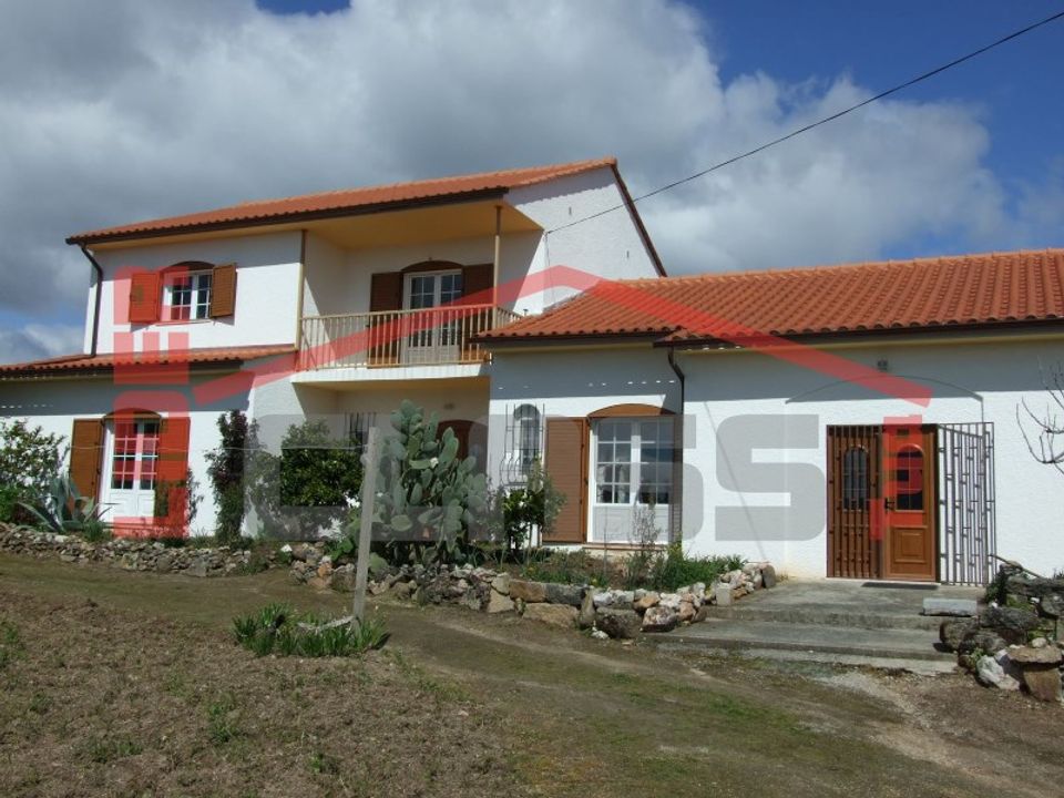 Villa i Mirandela, Braganca - foto 1