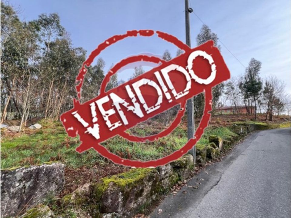 Helårsgrund i Arcos de Valdevez, Viana do Castelo - foto 1