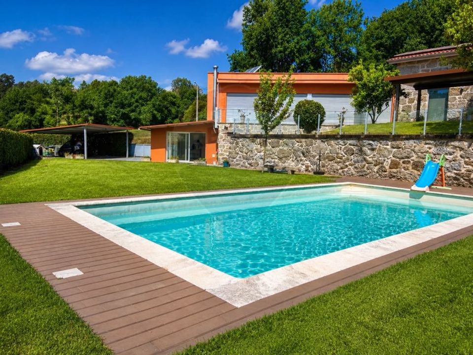 Villa i Arcos de Valdevez, Viana do Castelo - foto 1
