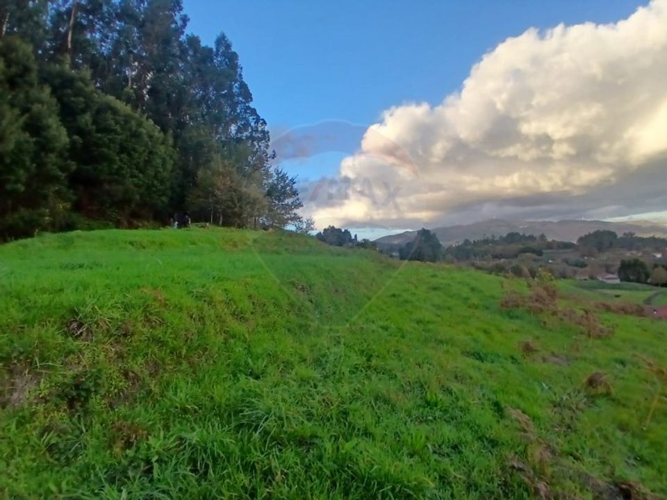 Helårsgrund i Arcos de Valdevez, Viana do Castelo - foto 1