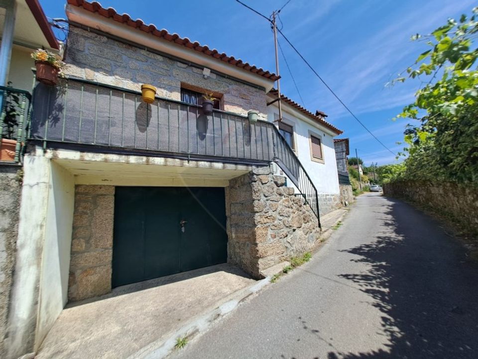 Villa i Arcos de Valdevez, Viana do Castelo - foto 1