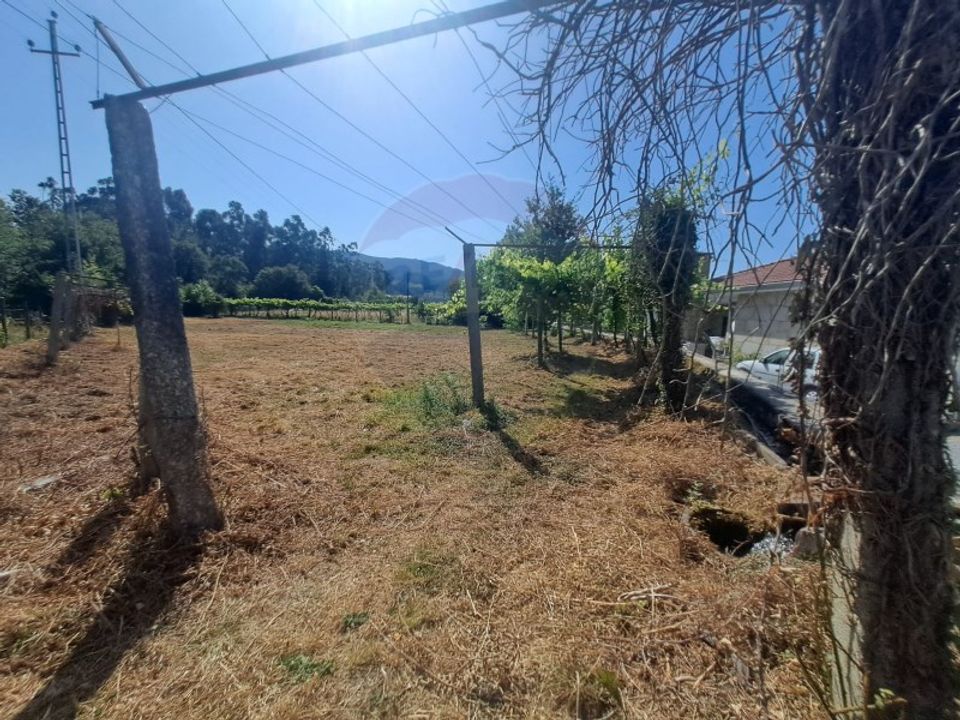 Helårsgrund i Arcos de Valdevez, Viana do Castelo - foto 2