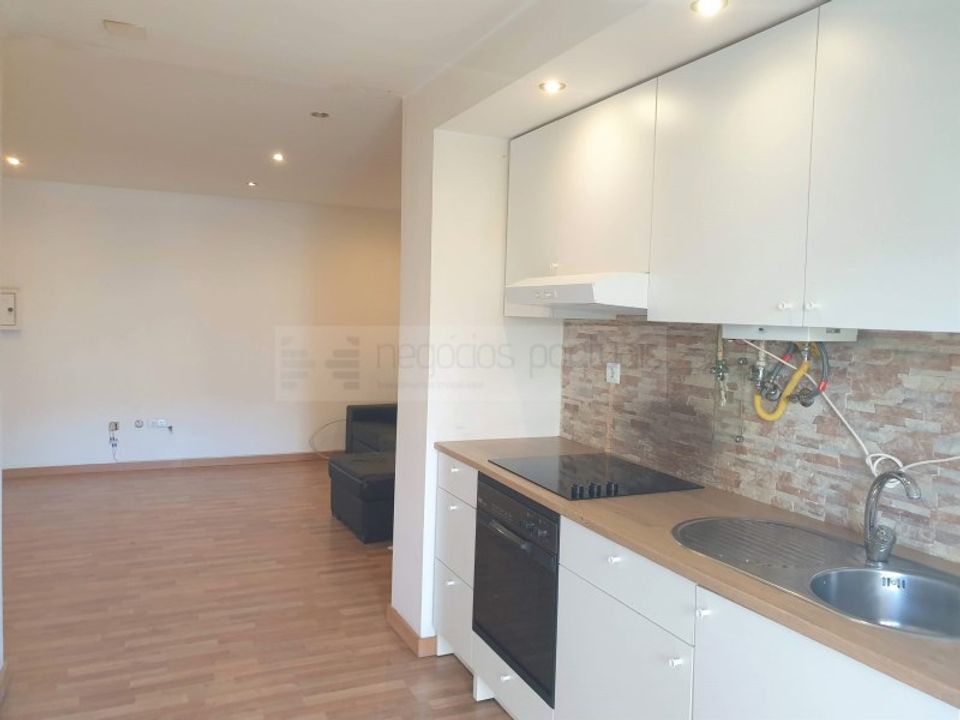 Apartment in Ferreiros, Braga - photo 3