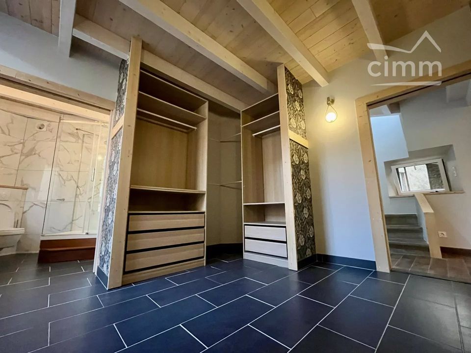 Apartment in Montmeyran, Drome - photo 3