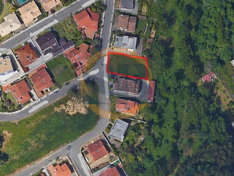 Helårsgrund i Oliveira de Azemeis, Aveiro - foto 1
