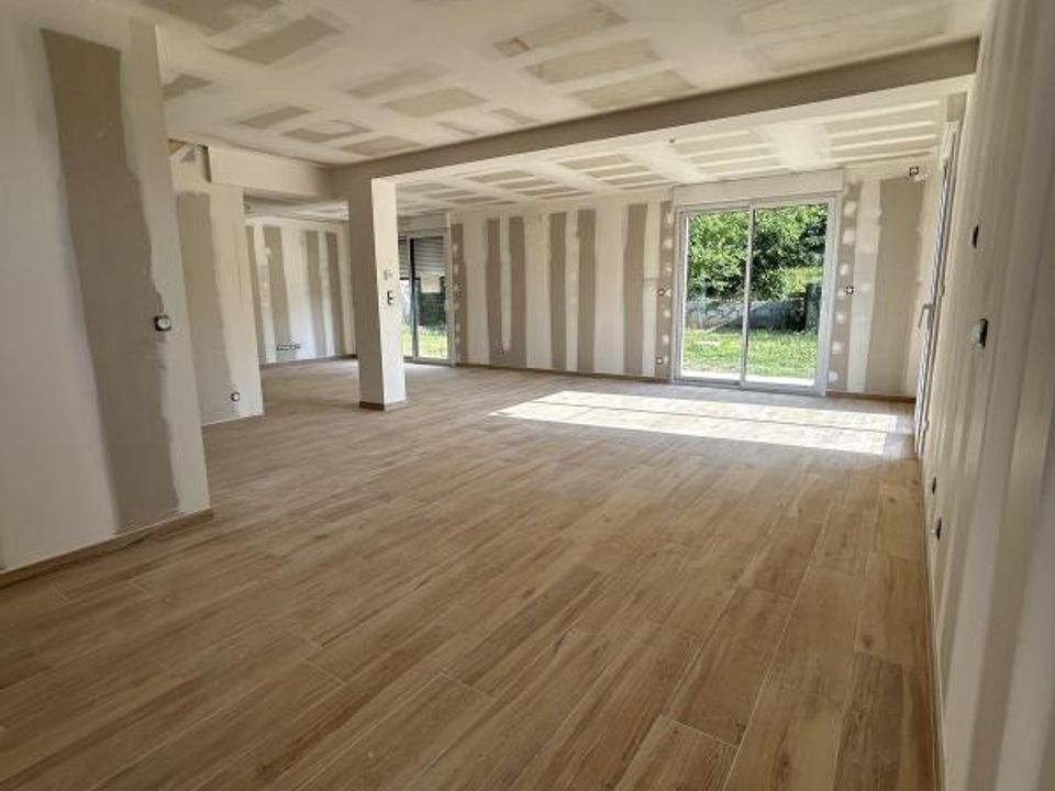 Villa in Saint-Barthélemy-d'Anjou, Maine-et-Loire - foto 4