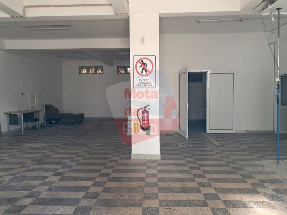 Erhvervsejendom i Almada, Setubal - foto 5