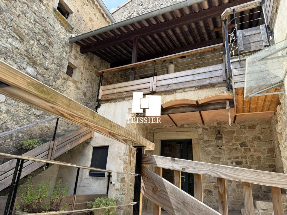 Landsbyhus i Saint-Paul-le-Jeune, Ardeche - foto 5
