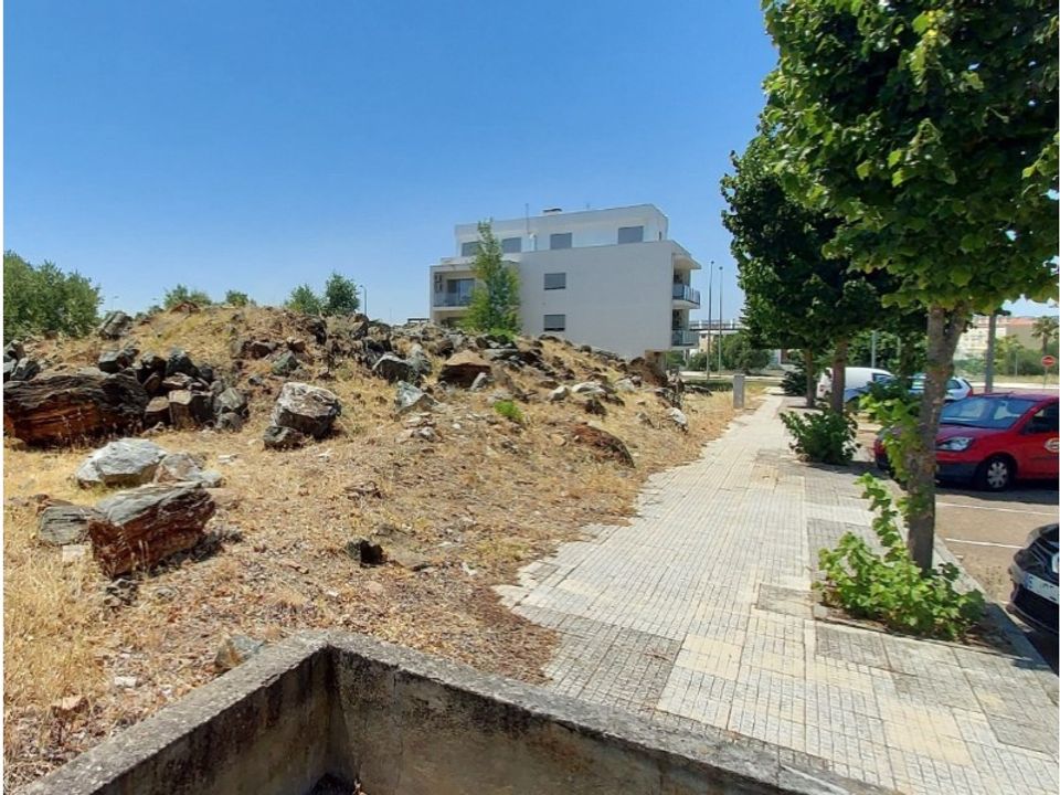 Helårsgrund i Elvas, Portalegre - foto 1