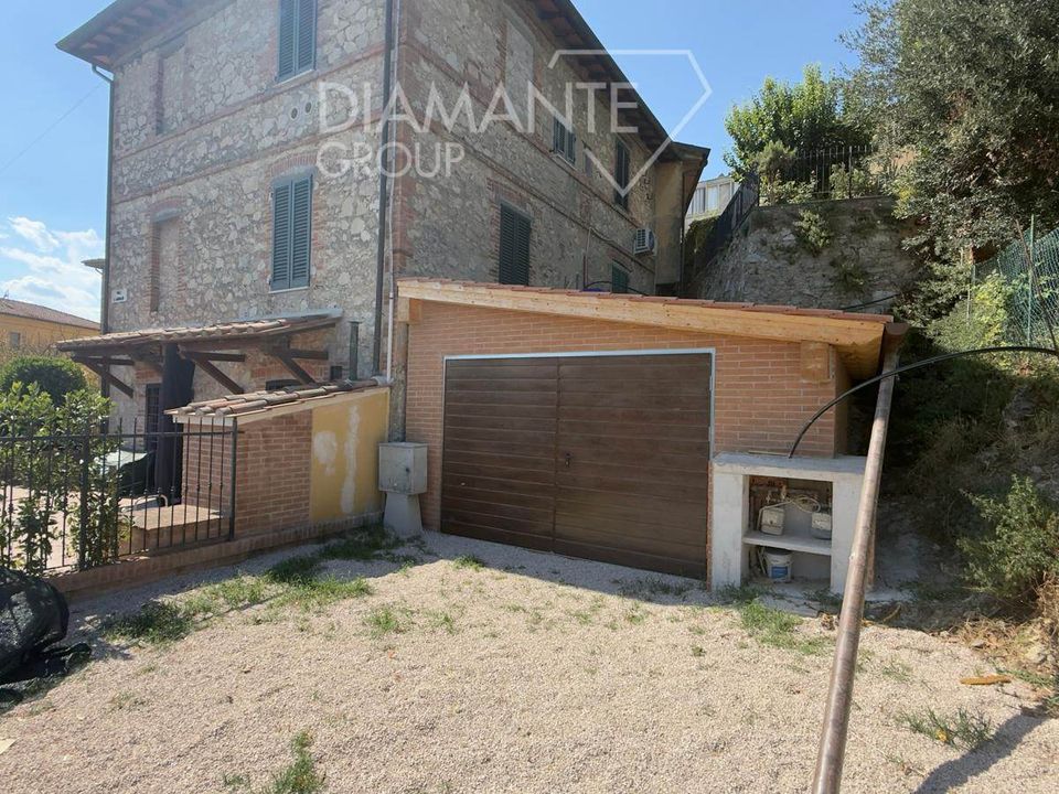 Garatge a Castiglione del Lago, Perugia - foto 3