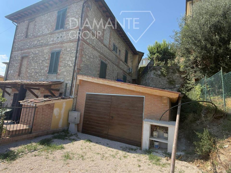 Garatge a Castiglione del Lago, Perugia - foto 5