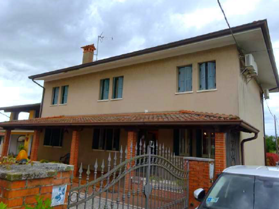 Villa en Fiume Veneto, Pordenone - foto 2