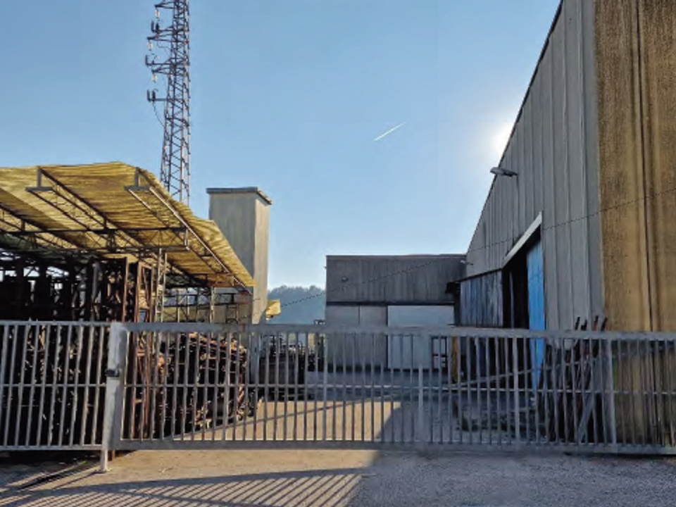 L'establiment comercial a Pederobba, Treviso - foto 2