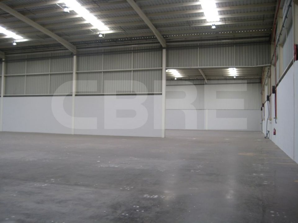 Commercial property in Alverca do Ribatejo, Lisbon - photo 4