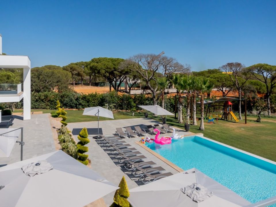 Villa i Quarteira, Faro - foto 1