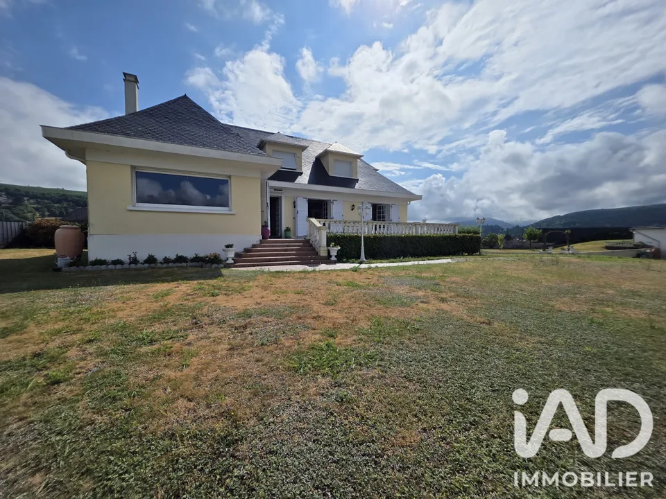 Villa em Lourdes, Hautes-Pyrenees - foto 1