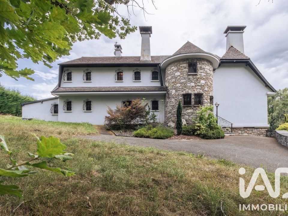 Villa em Lourdes, Hautes-Pyrenees - foto 1