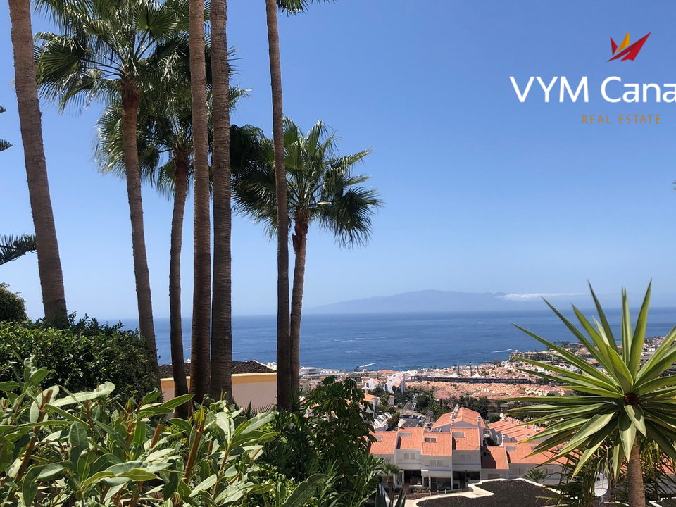 Villa in Torviscas, Tenerife - foto 1