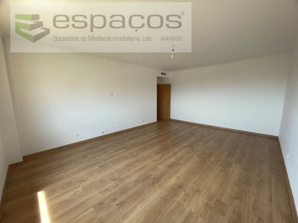 Lejlighed i Santa Iria de Azoia, Lisbon - foto 4