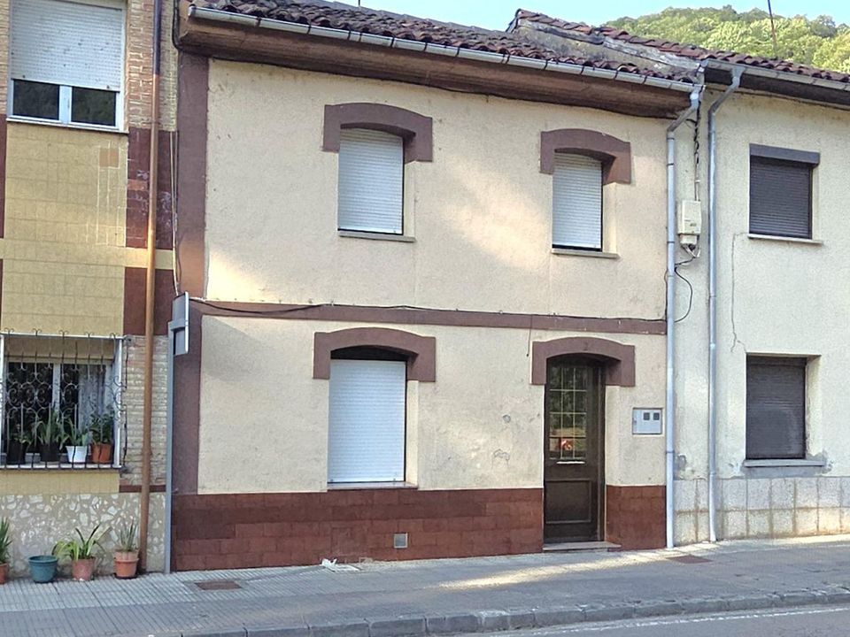 Villa in Aller, Asturias - foto 1