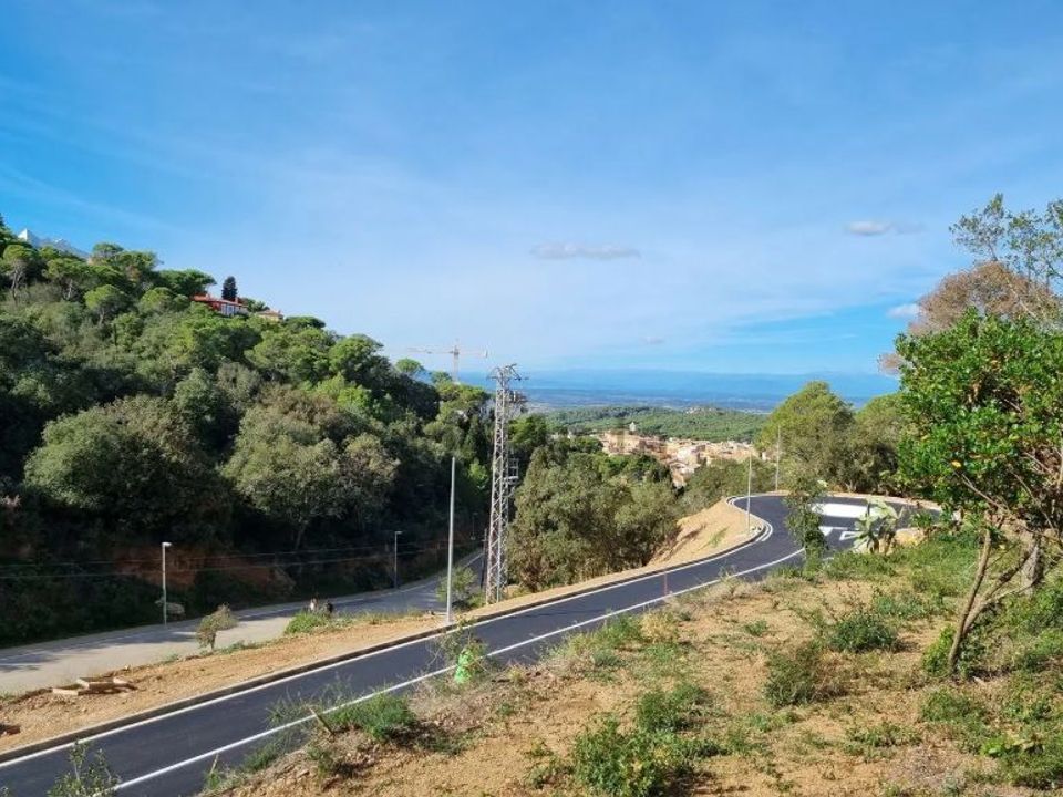 Helårsgrund i Begur, Gerona - foto 1