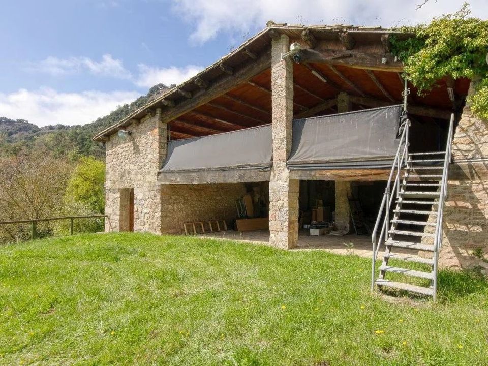 Rijtjeshuis in Berga, Barcelona - foto 3