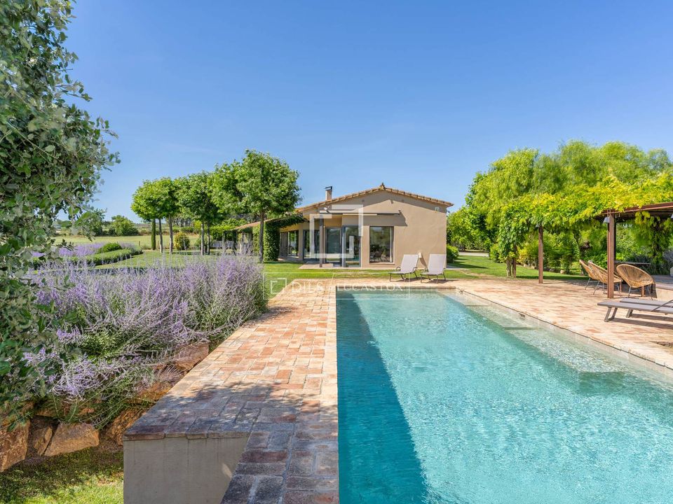 Villa en La Tallada D'emporda, Gerona - foto 1