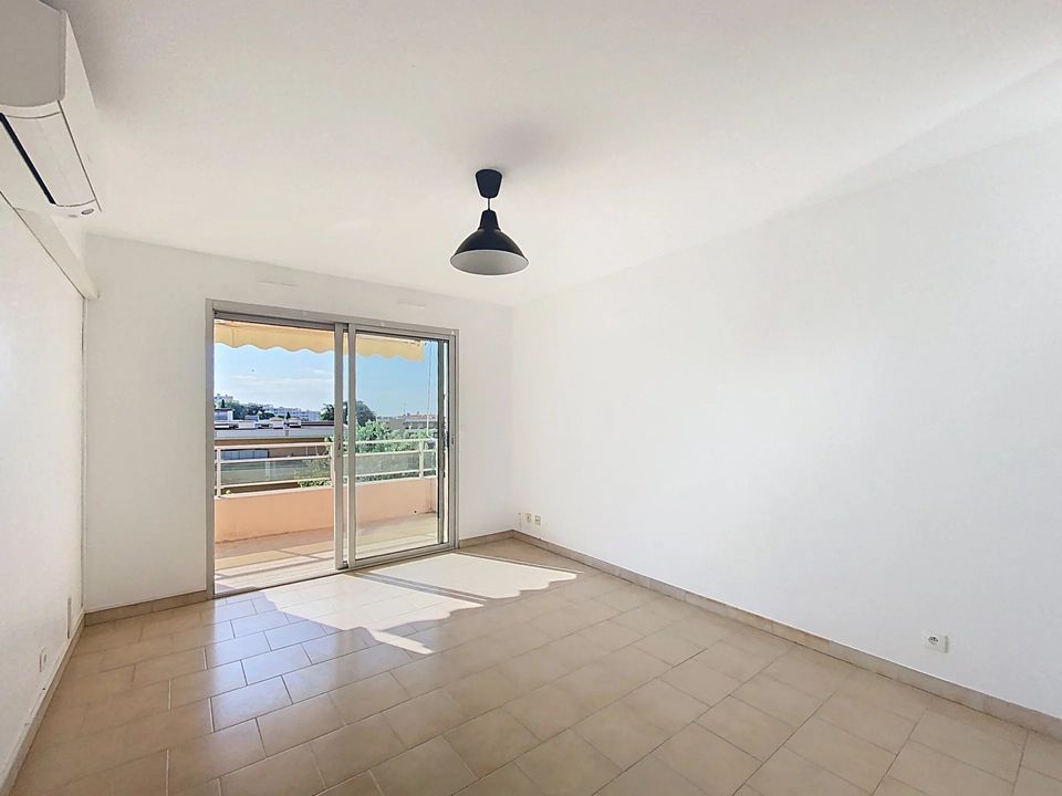 Lejlighed i Cagnes-sur-Mer, Alpes-Maritimes - foto 2