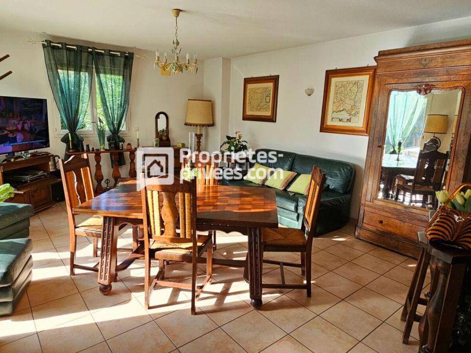 Villa - Perpignan, Pyrenees-Orientales - photo 2