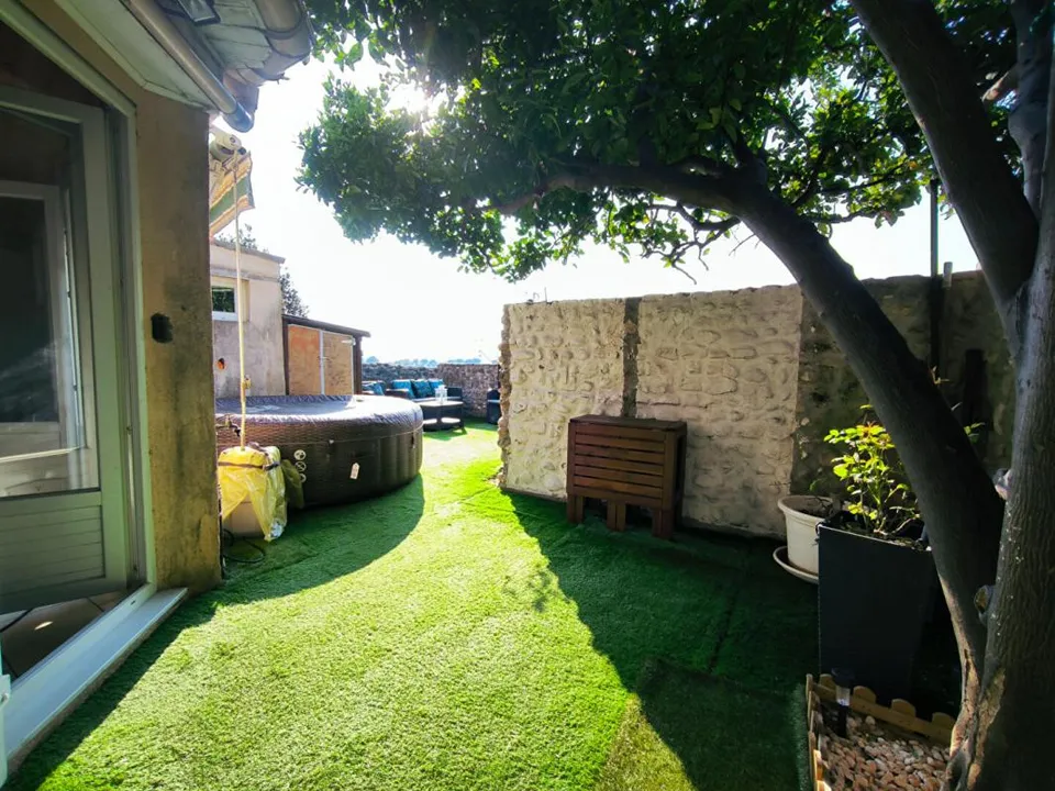Villa i Cagnes-sur-Mer, Alpes-Maritimes - foto 1