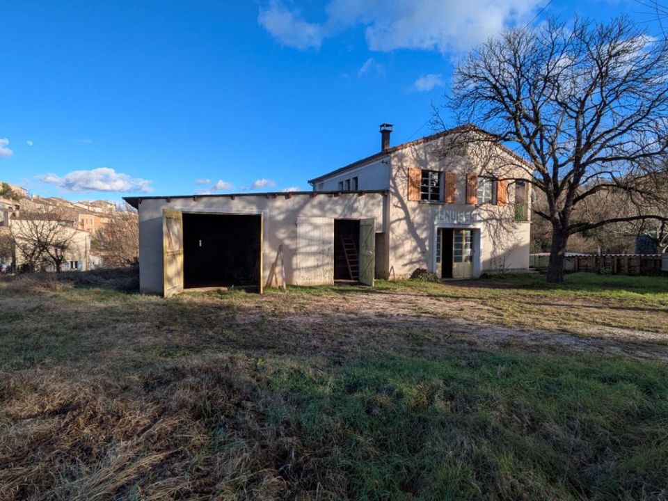 Villa i Saint-Martin-de-Bromes, Alpes-de-Haute-Provence - foto 1