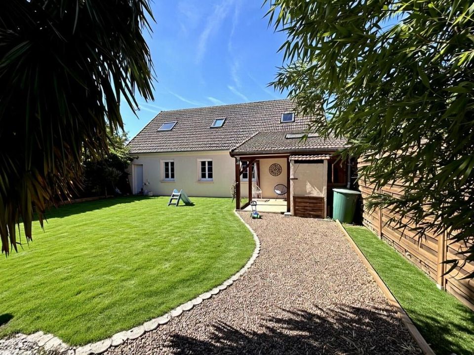 Villa em Nevers, Nievre - foto 1