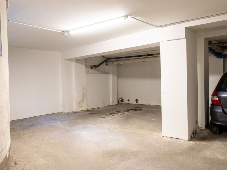 Espai d'estacionament a Lecco, Lecco - foto 3